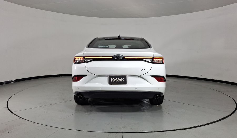 Jac J7 1.5 QUANTUM CVT Hatchback 2022