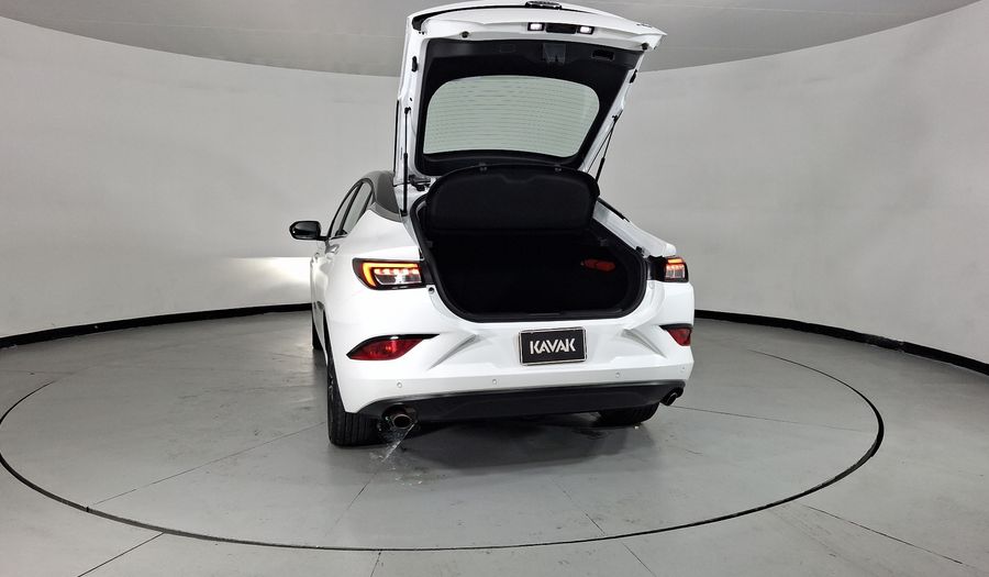 Jac J7 1.5 QUANTUM CVT Hatchback 2022