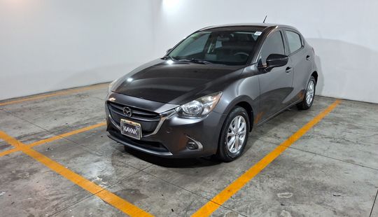 Mazda • Mazda 2