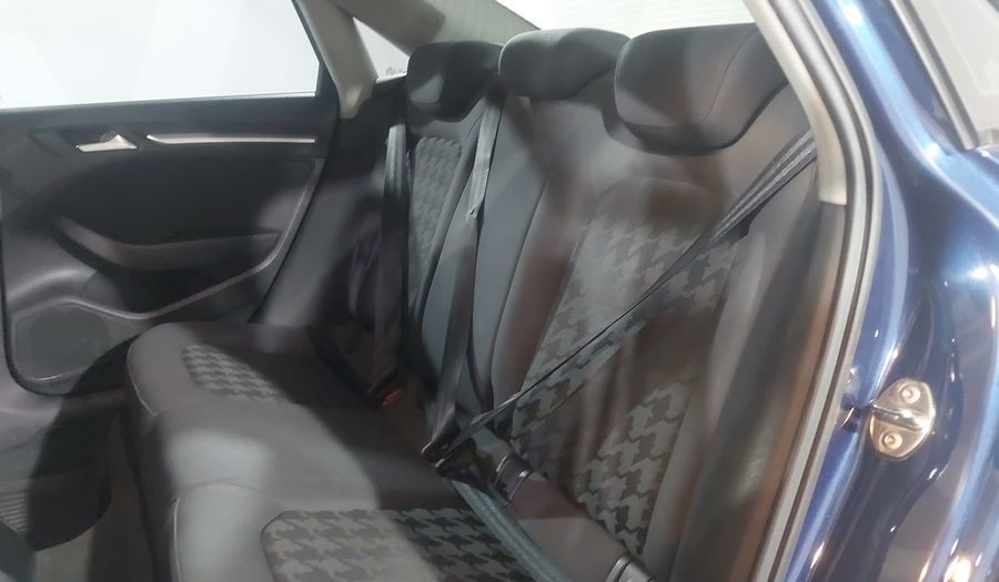 Audi A3 1.8 TFSI AMBIENTE S TRONIC Sedan 2014