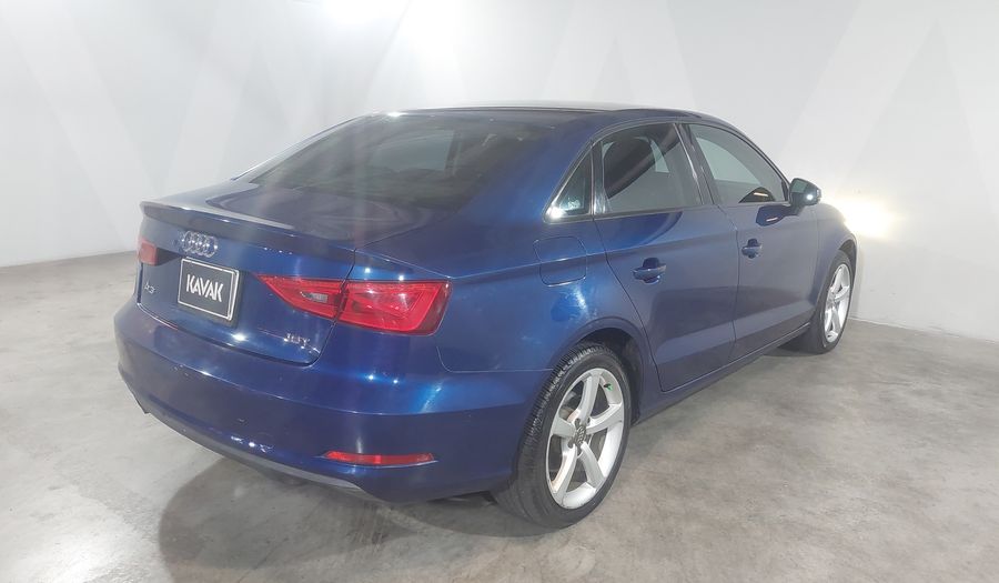 Audi A3 1.8 TFSI AMBIENTE S TRONIC Sedan 2014