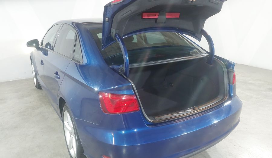 Audi A3 1.8 TFSI AMBIENTE S TRONIC Sedan 2014