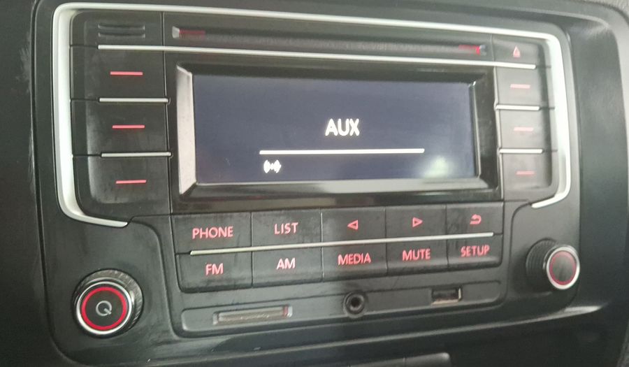 Volkswagen Jetta 2.5 TRENDLINE MT Sedan 2016