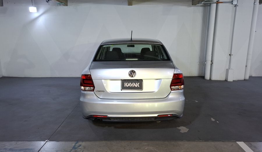 Volkswagen Vento 1.6 STARTLINE AUTO Sedan 2020