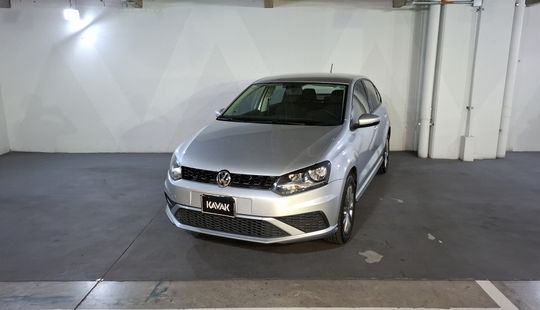 Volkswagen • Vento