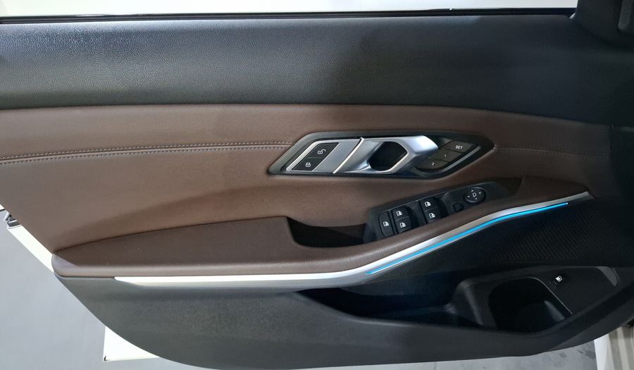 Bmw Serie 3 2.0 330E PHEV AUTO Sedan 2022