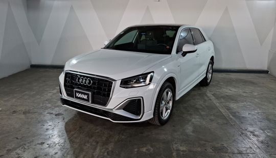 Audi • Q2