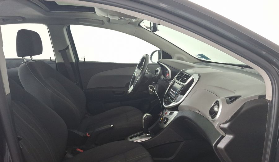 Chevrolet Sonic 1.6 AT F PREMIER Sedan 2017