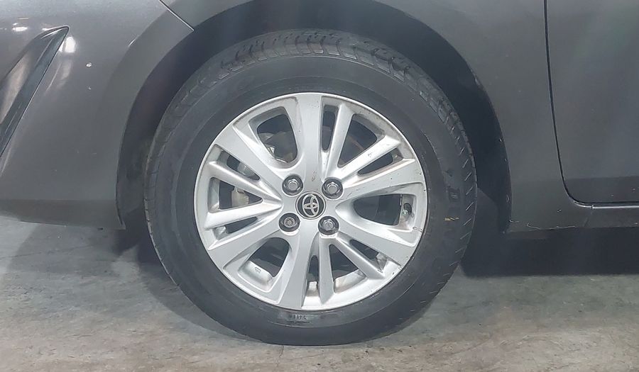 Toyota Yaris 1.5 SEDAN CORE AUTO Sedan 2018