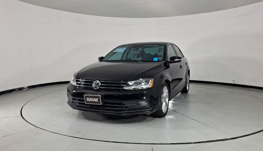 Volkswagen • Jetta