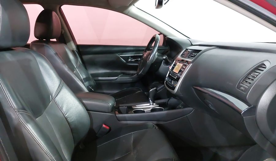 Nissan Altima 2.5 ADVANCE AUTO Sedan 2018