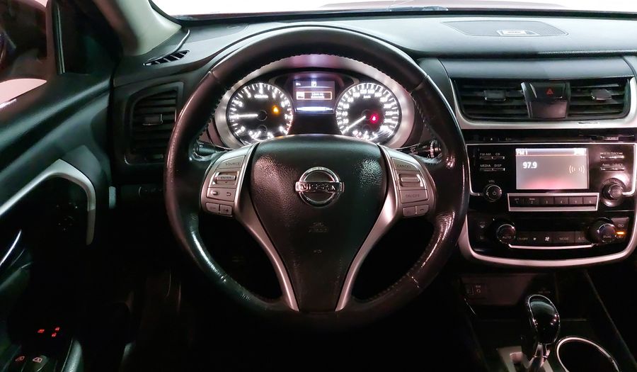 Nissan Altima 2.5 ADVANCE AUTO Sedan 2018