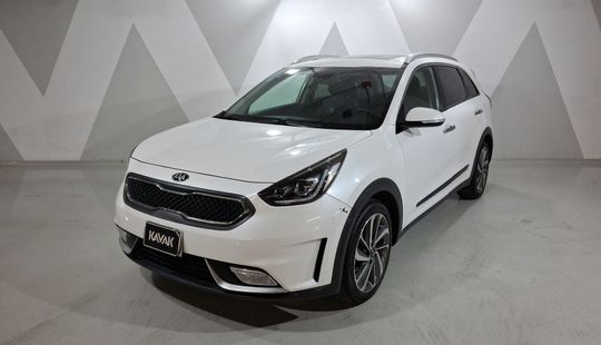 Kia • Niro