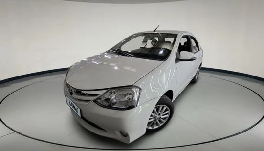 Toyota • Etios