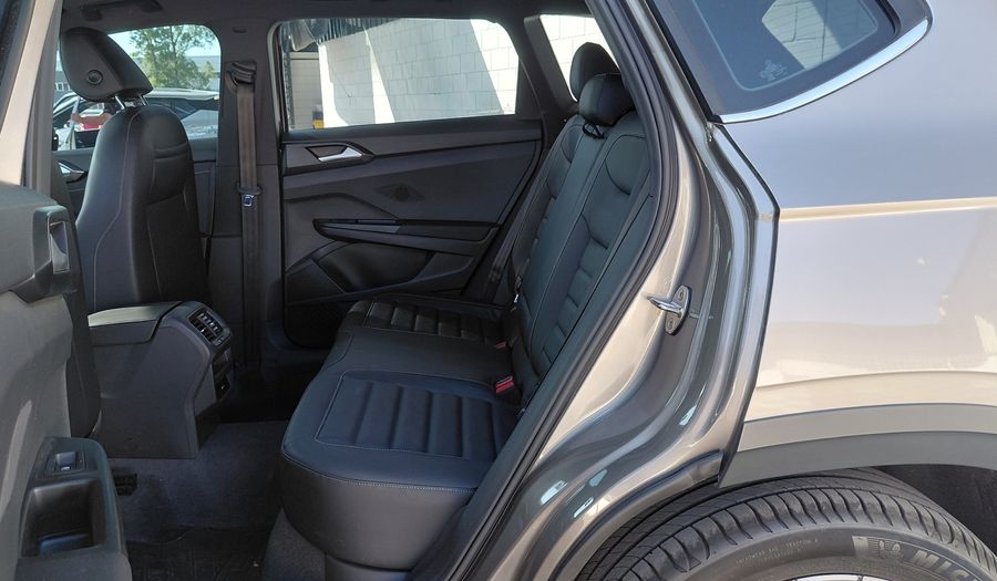 Volkswagen Taos 1.4 250 TSI HIGHLINE AUTO Suv 2022