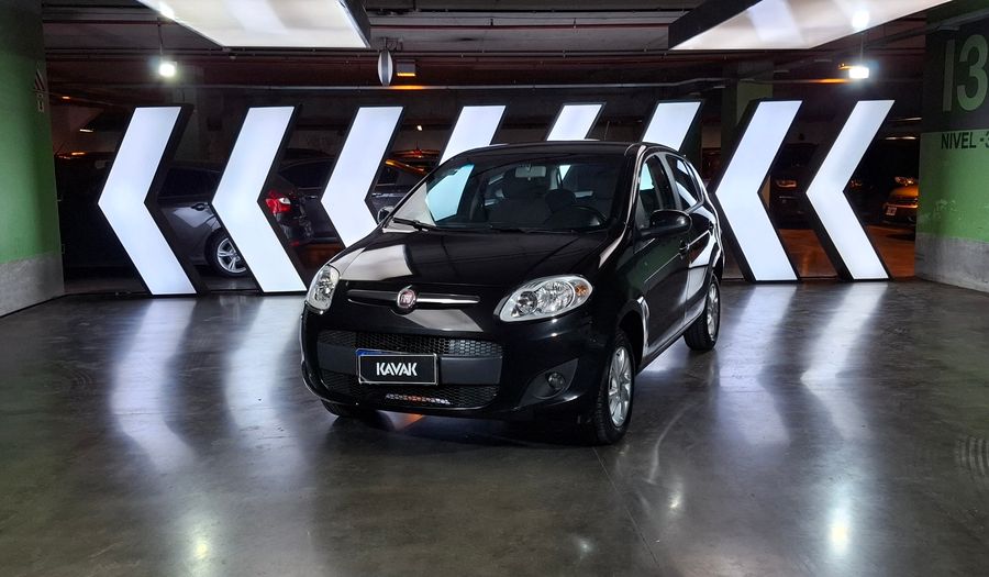 Fiat Palio 1.4 ATTRACTIVE Hatchback 2017
