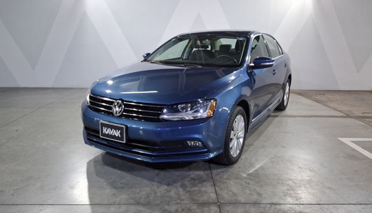 Volkswagen • Jetta