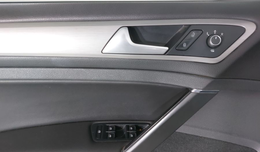 Volkswagen Golf 1.4 FEST DSG Hatchback 2017