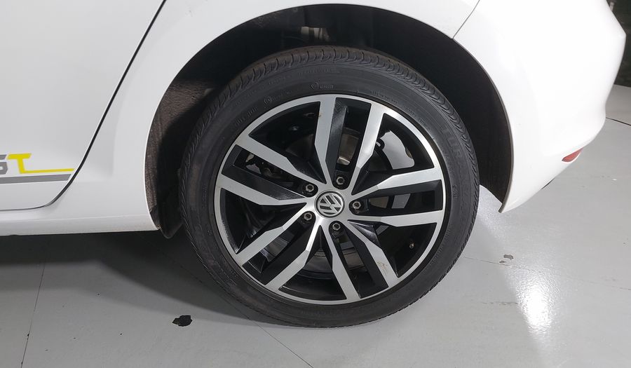 Volkswagen Golf 1.4 FEST DSG Hatchback 2017