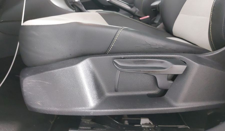 Volkswagen Golf 1.4 FEST DSG Hatchback 2017