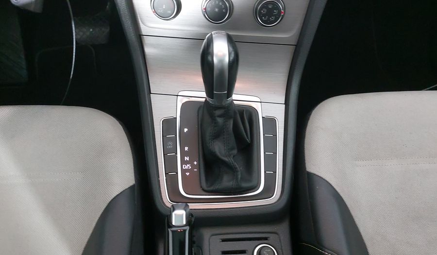 Volkswagen Golf 1.4 FEST DSG Hatchback 2017