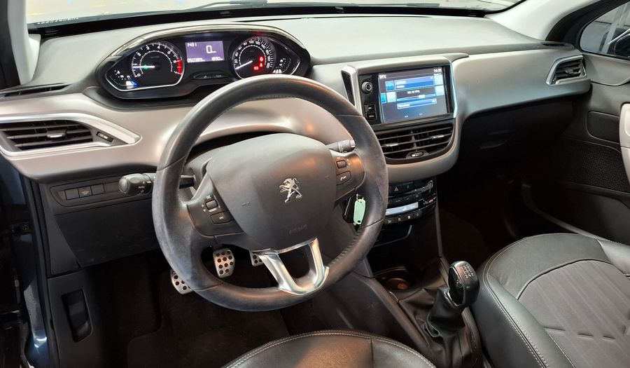 Peugeot 208 1.6 FELINE Hatchback 2017