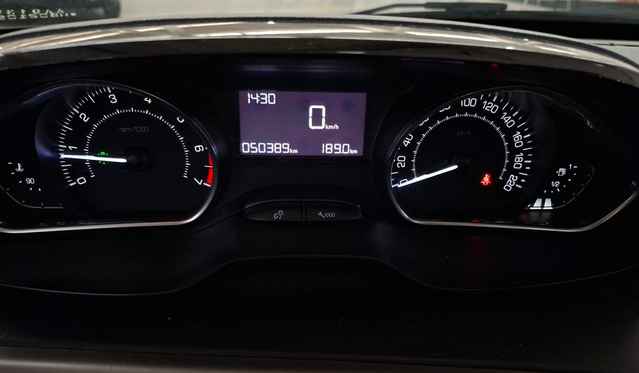 Peugeot 208 1.6 FELINE Hatchback 2017