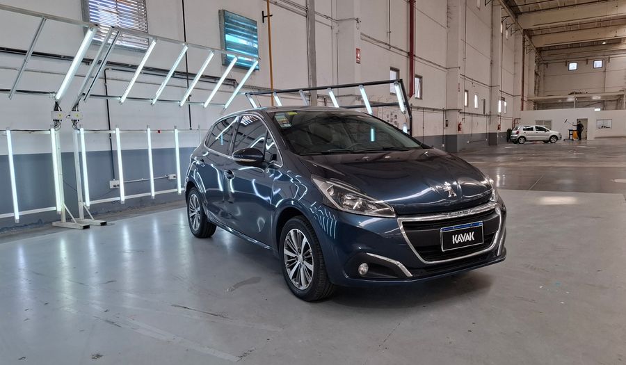 Peugeot 208 1.6 FELINE Hatchback 2017