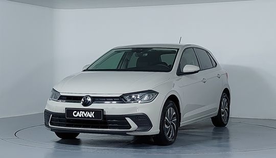 Volkswagen • Polo