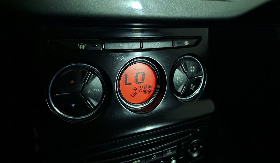 Citroen C3 1.6 VTI 120 EXCLUSIVE Hatchback 2015