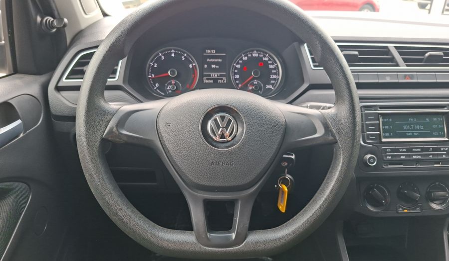 Volkswagen Gol 1.6 POWER AC Hatchback 2018