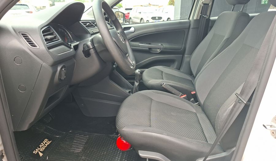 Volkswagen Gol 1.6 POWER AC Hatchback 2018