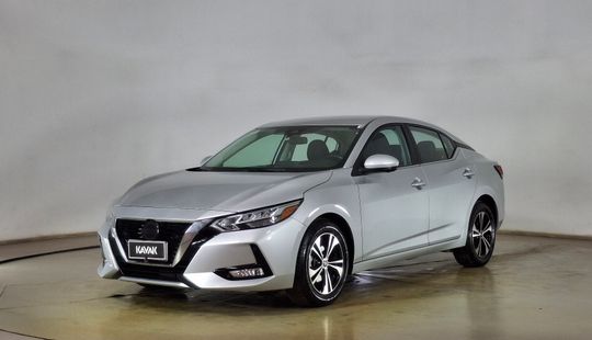 Nissan • Sentra