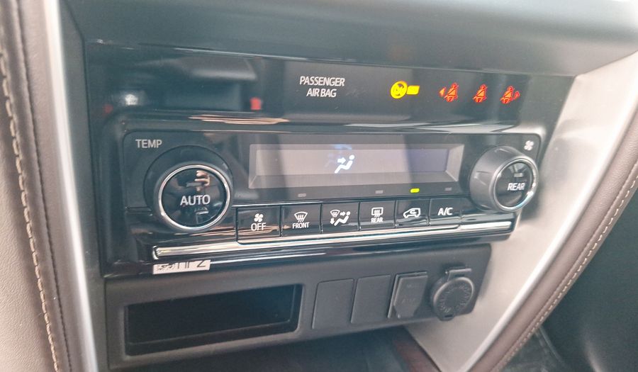 Toyota Fortuner 2.7 AUTO SRV Suv 2019