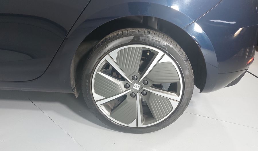 Seat Leon 2.0 FR AUTO Hatchback 2023