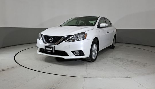 Nissan • Sentra