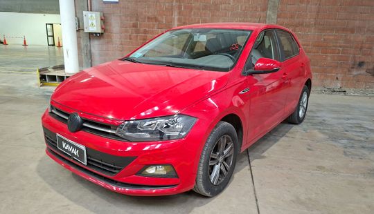Volkswagen • Polo