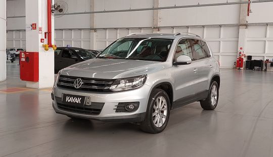 Volkswagen • Tiguan