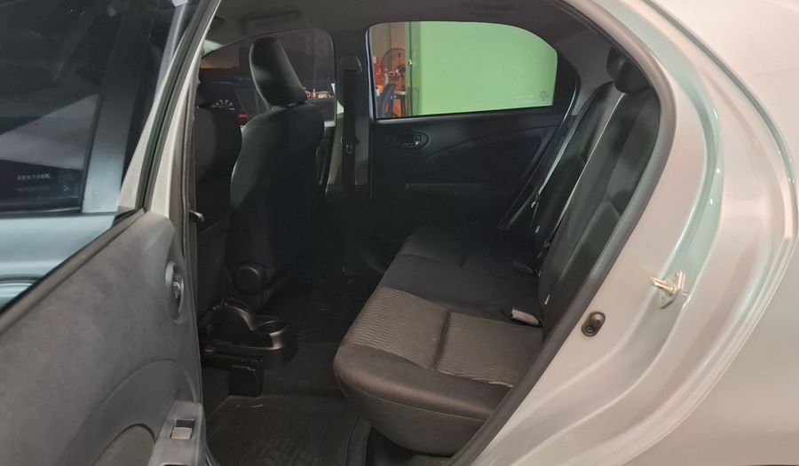 Toyota Etios 1.5 XLS AUTO Sedan 2021