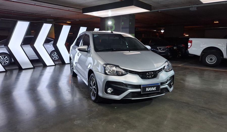 Toyota Etios 1.5 XLS AUTO Sedan 2021