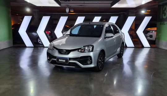 Toyota • Etios