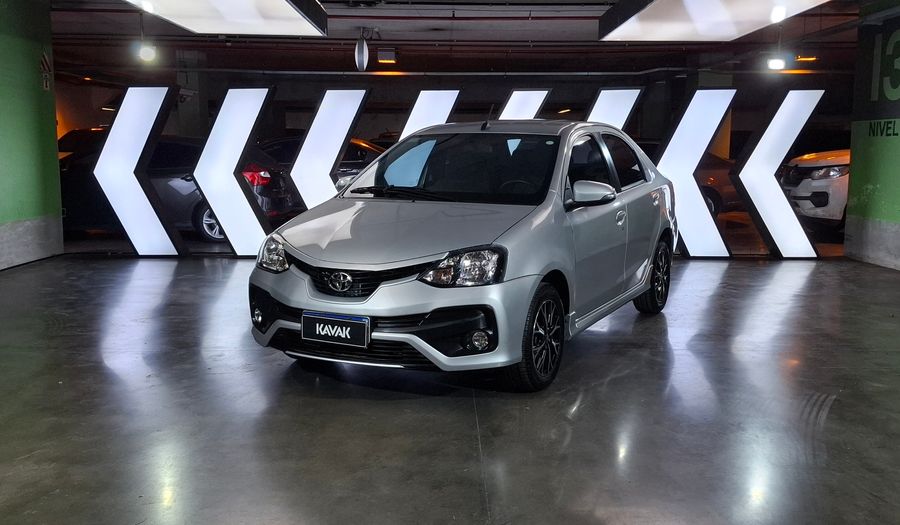 Toyota Etios 1.5 XLS AUTO Sedan 2021