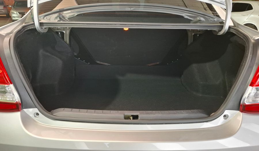Toyota Etios 1.5 XLS AUTO Sedan 2021