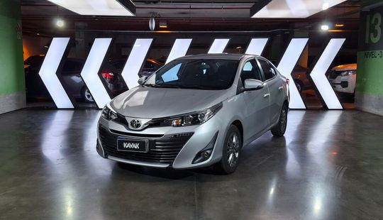 Toyota • Yaris