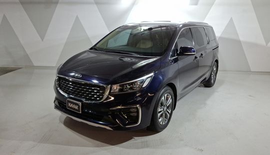 Kia • Sedona