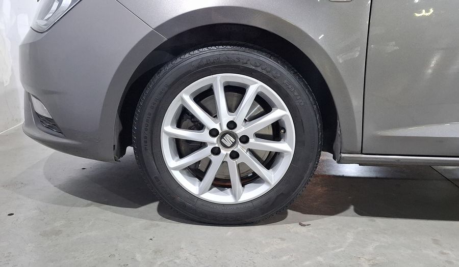 Seat Ibiza 1.6 STYLE MT FULL LINK Hatchback 2017