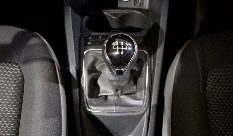 Seat Ibiza 1.6 STYLE MT FULL LINK Hatchback 2017