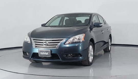 Nissan • Sentra