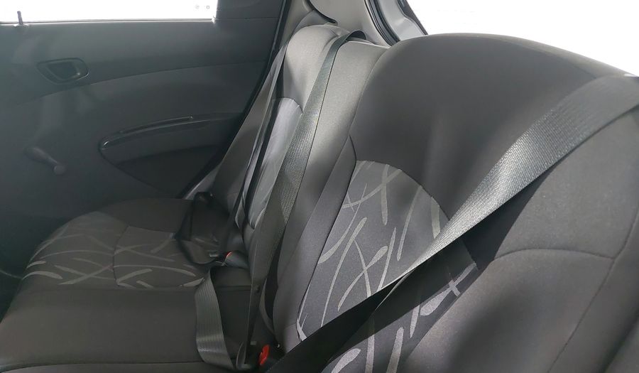 Chevrolet Spark 1.2 LT B MT Hatchback 2014