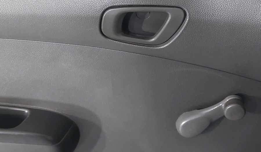 Chevrolet Spark 1.2 LT B MT Hatchback 2014